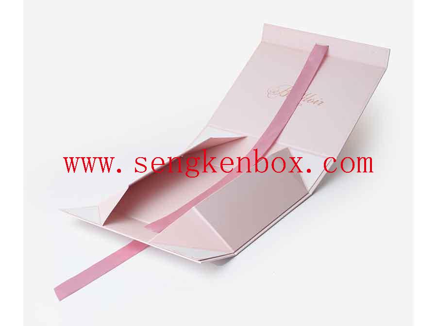 Aangepaste roze papieren geschenkdoos