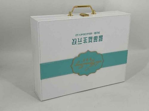 Gift Box With Plastic Locks And Handle