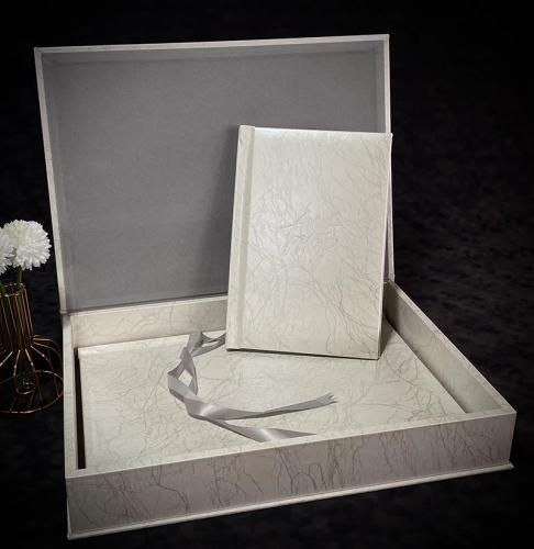 OEM en ODM Two wedding album with high-end gift box te koop
