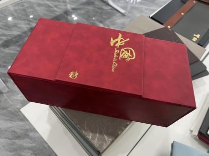 OEM en ODM Leather Handle Magnetic Snack Flip Lid Box Leather Box Printing te koop