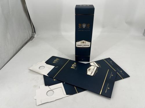 OEM en ODM Hot Stamping White Card Paper Box Wine Packaging High-grade Gift te koop